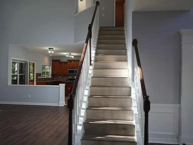 Elmendorf Ln NW — Photo 9