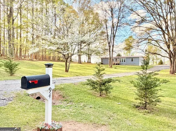 94 Country Pl, Temple, GA 30179