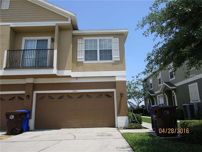 1st image of 2053 Estancia Cir