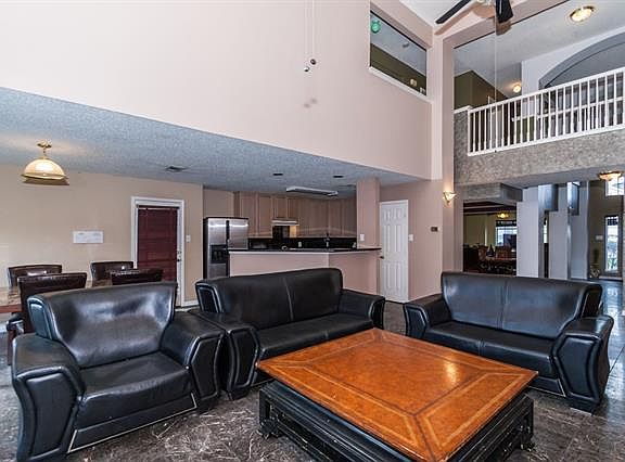 5th image of 300 Tranquility Ln