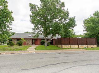 100 Aspen Dr, Kerrville, TX 78028