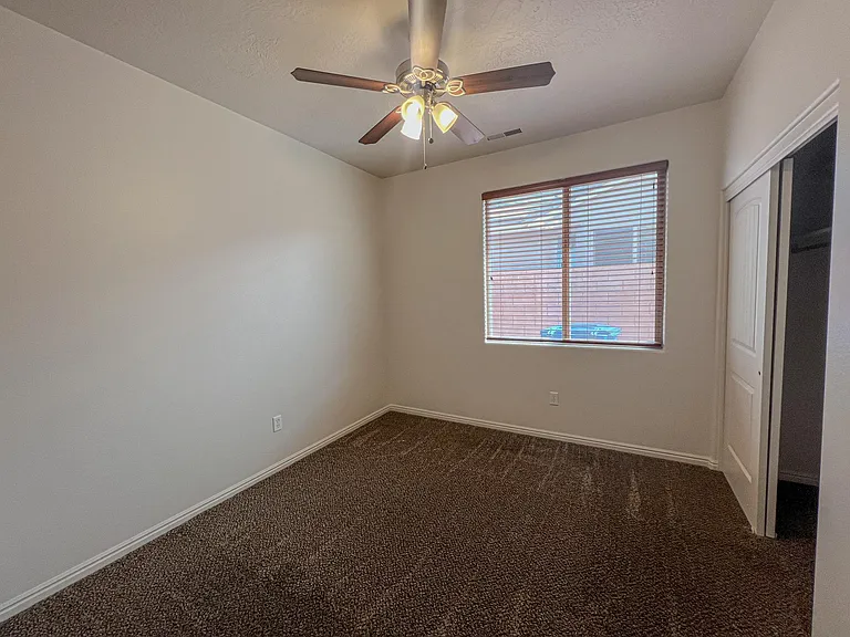 1775 N Overland Trails Dr — Photo 8