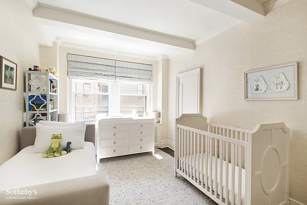 Sold by Sotheby's International Realty | media 7