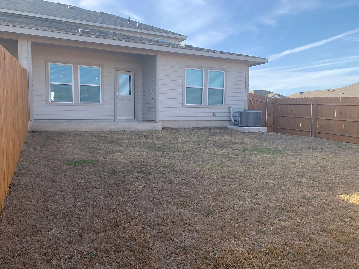 Building Photo - 14813 Grey Ghost Way #A