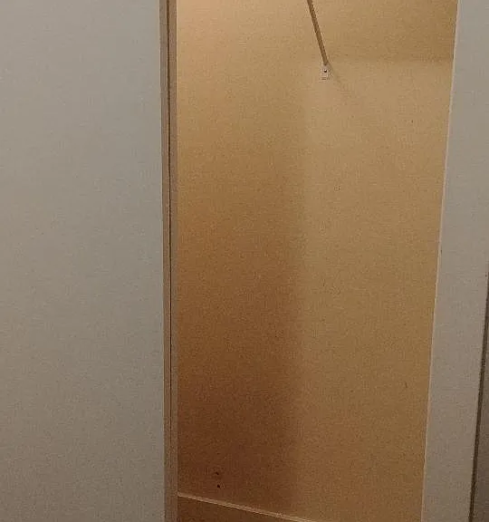 2nd Bedroom Closet
