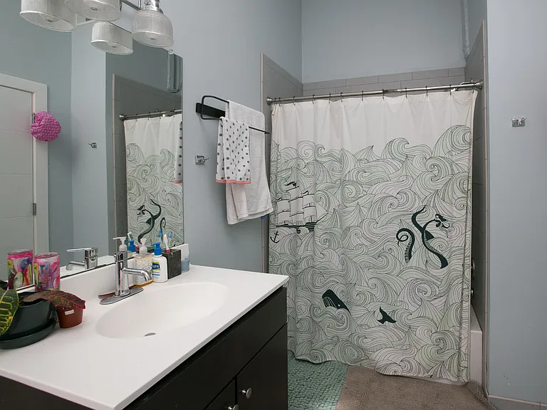 2701 W Girard Ave #12 — Photo 19
