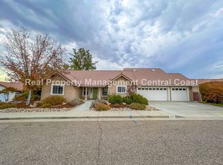 555 Andrea Cir, Paso Robles, CA 93446