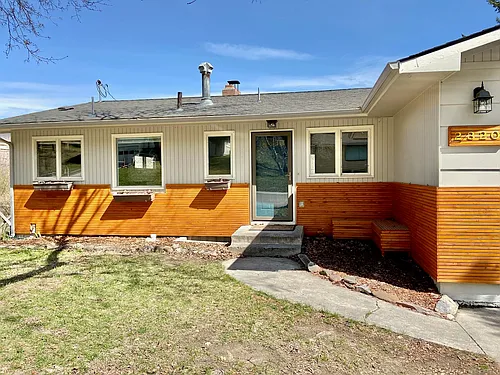 2320 Skyline Dr Photo 1