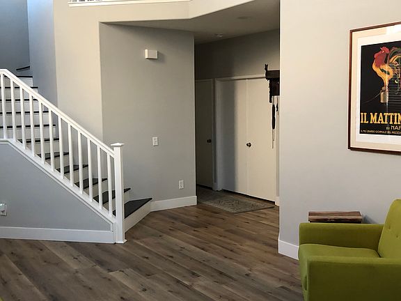 3rd image of 44593 Brentwood Pl