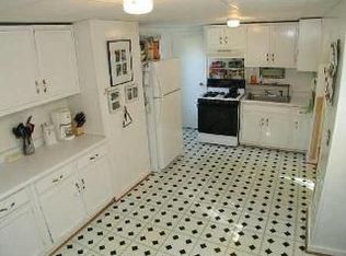 241 Point Pleasant Rd, Rochester, NY 14622