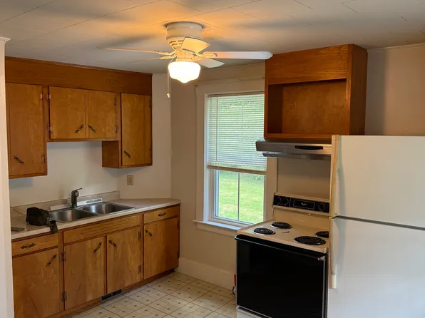 7 Garland Row #2, White River Junction, VT 05001