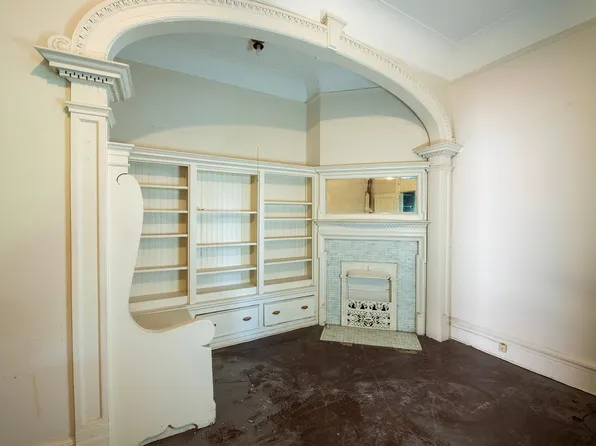 194 Riverside Drive image 13 of 26