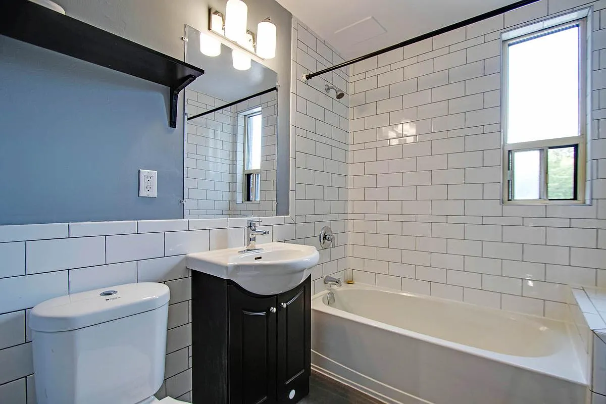 1 Crown Hill Place — Photo 4
