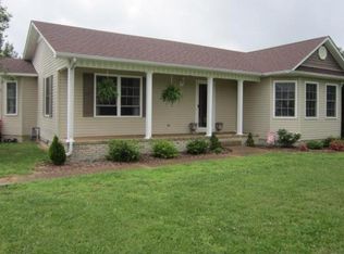 7 Roy Lynn Dr, Lawrenceburg, TN 38464