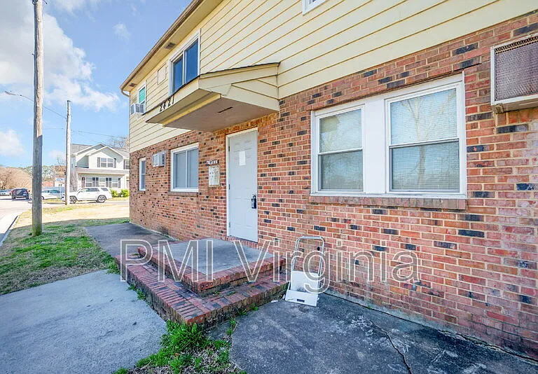 2421 Courtney Ave #3 — Photo 6