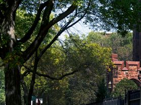 5737 N Kenmore Edgewater Apartments