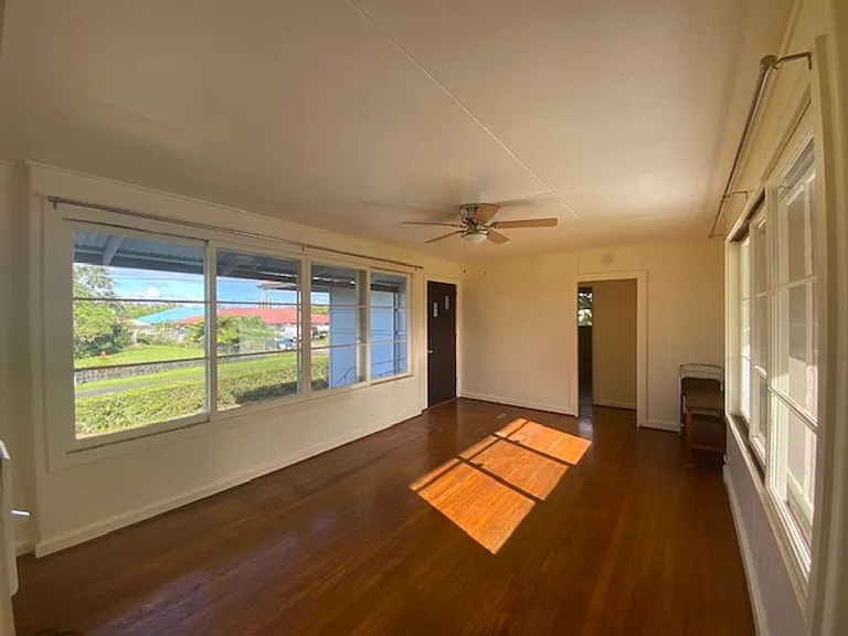 230 Nohea St — Photo 3
