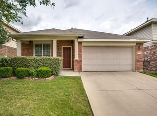 10716 Ambling Trl, Fort Worth, TX 76108