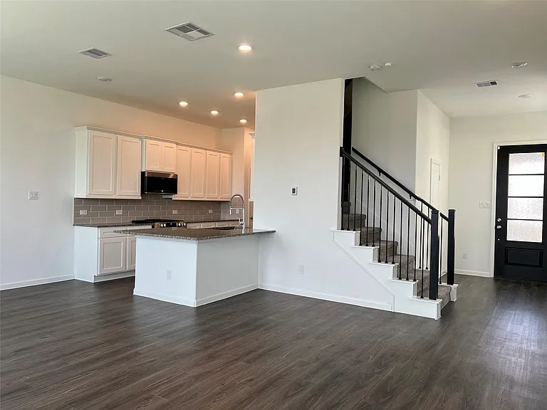 5719 Foggy Vine Ct — Photo 5