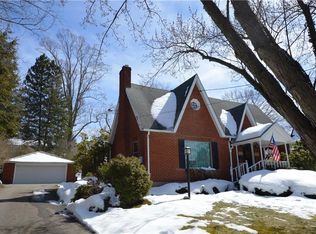 349 N Main St, Meadville, PA 16335