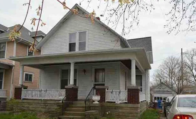 2210 Columbus Ave photo 1