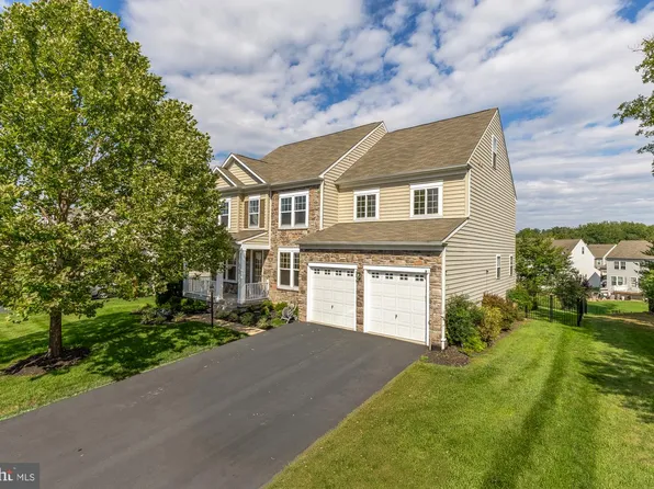 6688 Muir Dr, Haymarket, VA 20169
