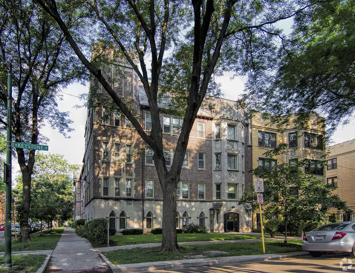 Building Photo - 4100 N Keystone Ave