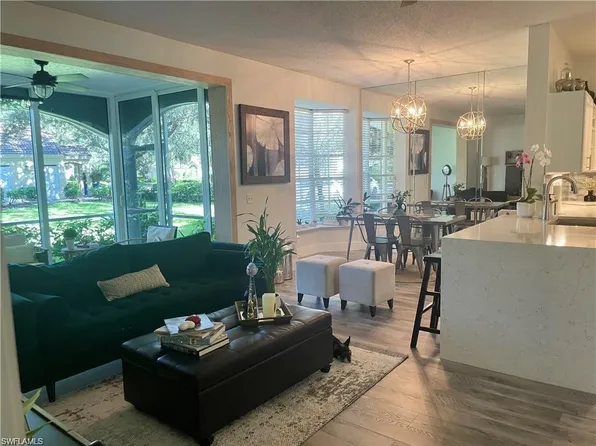 56 Silver Oaks Cir APT 14102, Naples, FL 34119