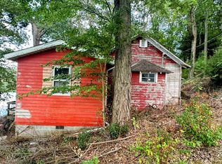 9246 E Koher Rd S, Syracuse, IN 46567