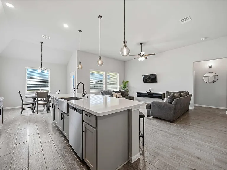 2808 Bisbee Rd — Photo 20