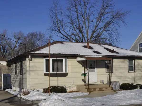 1601 4th St NE, Rochester, MN 55906