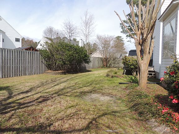 5th image of 5504 N Arnlea Ct