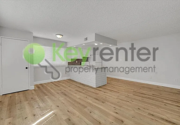 5731 Blachly Way #4 — Photo 5