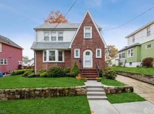 25 Dartmouth St, Edison, NJ