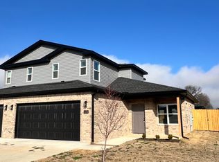 631 Cosmos St, Centerton, AR 72719