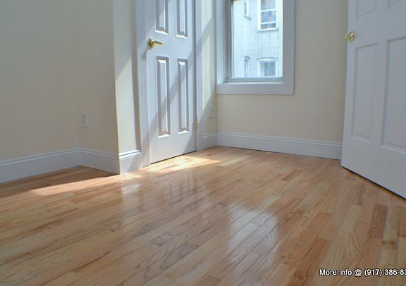 5th image of 408 W 44th St APT 29