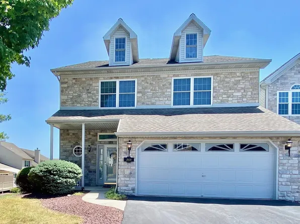 2820 Oakwood Dr, Harrisburg, PA 17110