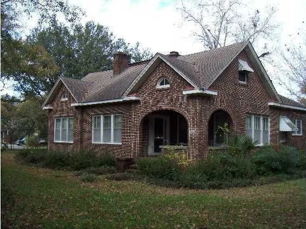 1332 Ashley River Rd, Charleston, SC 29407