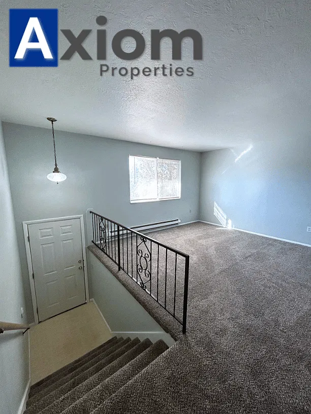 5105 Hawthorne — Photo 4