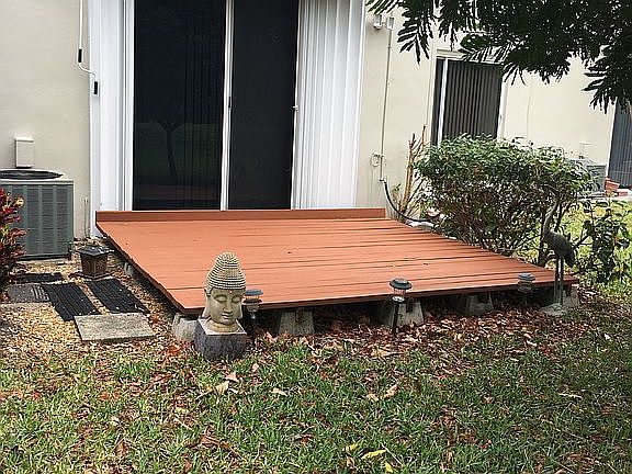 4th image of 4264 Grove Park Ln #1