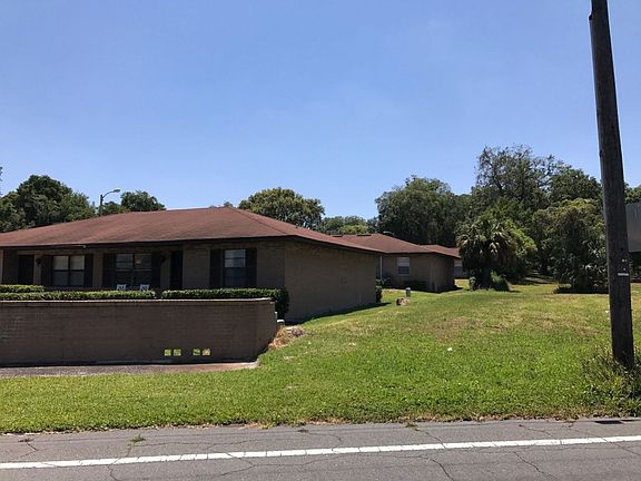 3rd image of 101 Lake Hunter Dr APT 5