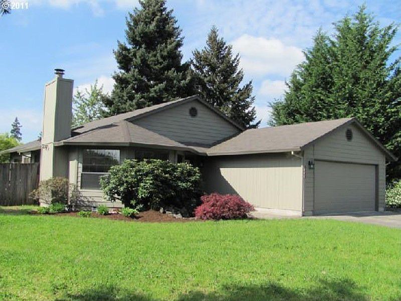 1st image of 9505 NE 83rd Cir