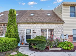 263 White Dogwood Dr, Etters, PA 17319