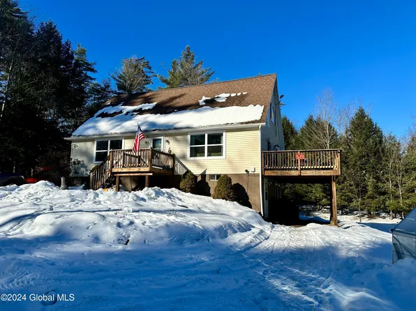 327 Parker Road, Corinth, NY 12835