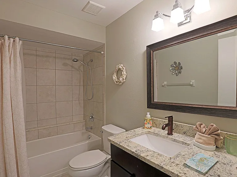 17240 Terraverde Cir #2 — Photo 20