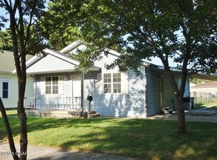 2113 S Harlem Ave, Joplin, MO 64804