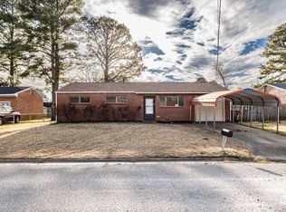 3945 Starboard Rd, Chesapeake, VA 23321