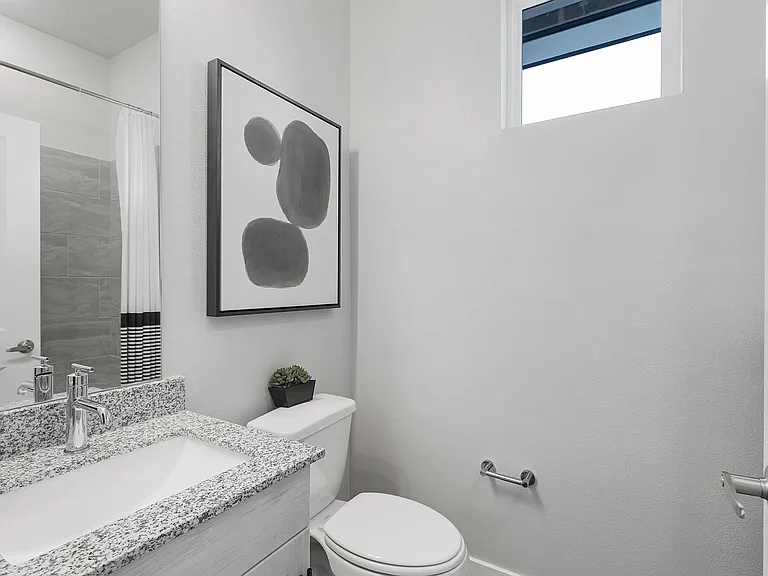 VLux Stoneridge — Photo 29