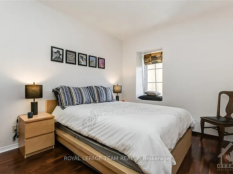 10 Clarence St #3 — Photo 14