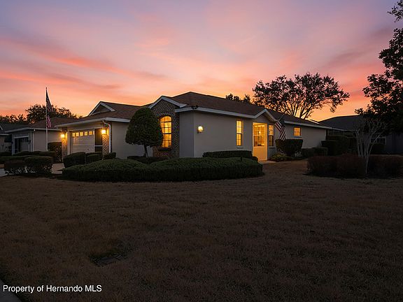 2nd image of 4444 Golf Club Ln